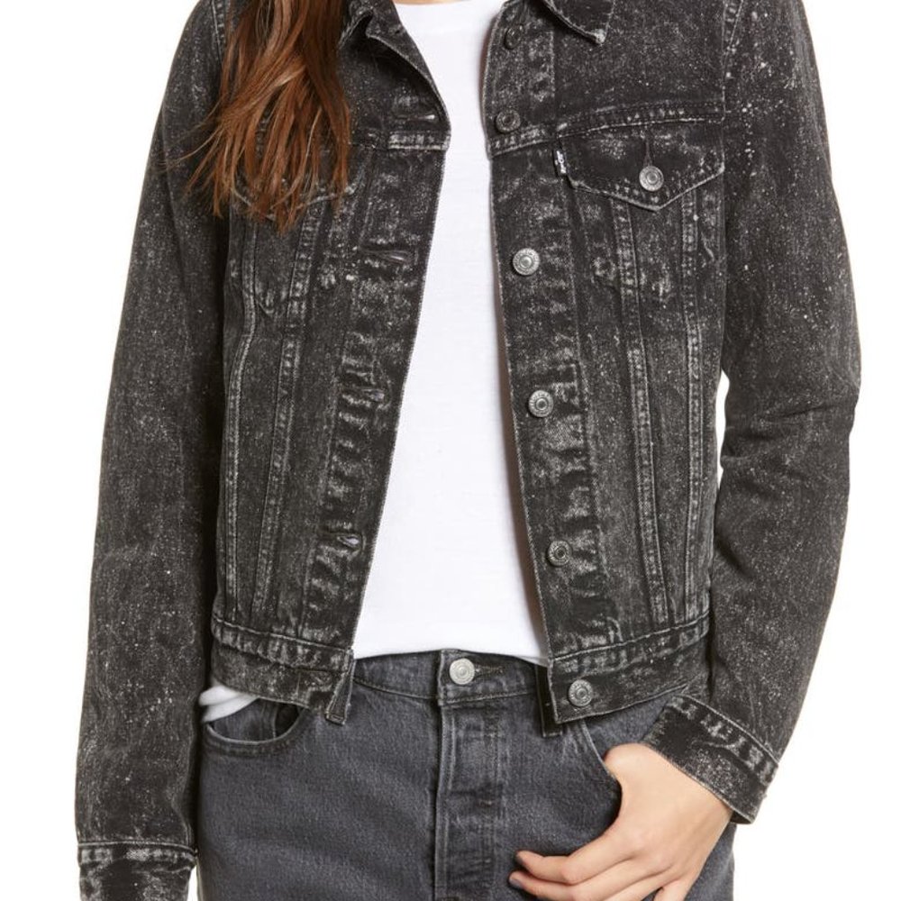 NWOT LEVI’S ORIGINAL DENIM TRUCKER JACKET INTERGALACTIC BLACK JEAN JACKET